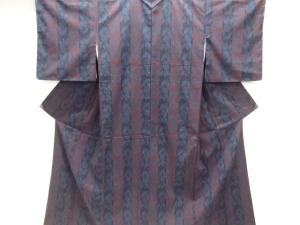 未使用品　仕立て上がり　縞に葉模様織り出し本塩沢着物